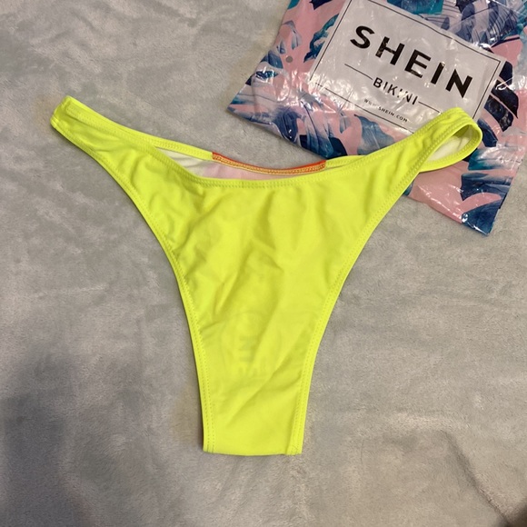 Bikini bottoms - Picture 2 of 4